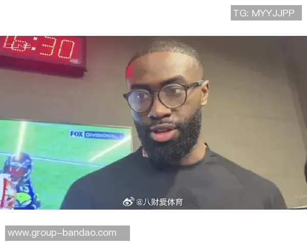 杰伦布朗盛赞安芬尼西蒙斯本赛季精彩表现展现无与伦比的实力